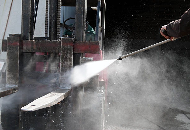 Best Sidewalk Pressure Washing  in Manorhaven, NY